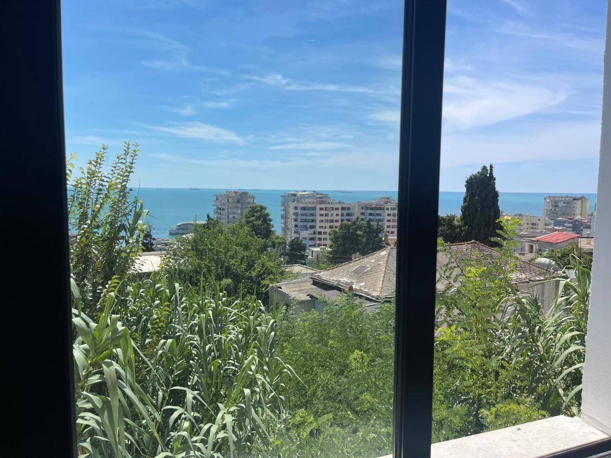 Nostalgic Sea View Apartments Durres Exterior photo